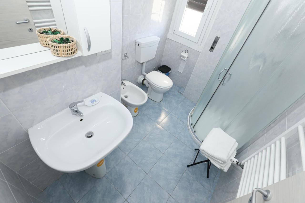 Affittacamere "San Martino Rooms" Genoa Ngoại thất bức ảnh
